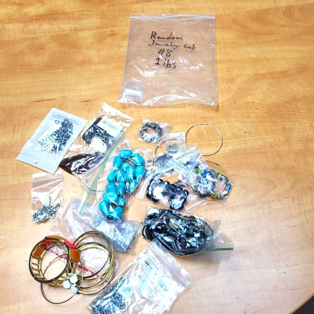 Random Jewelry Lot #8